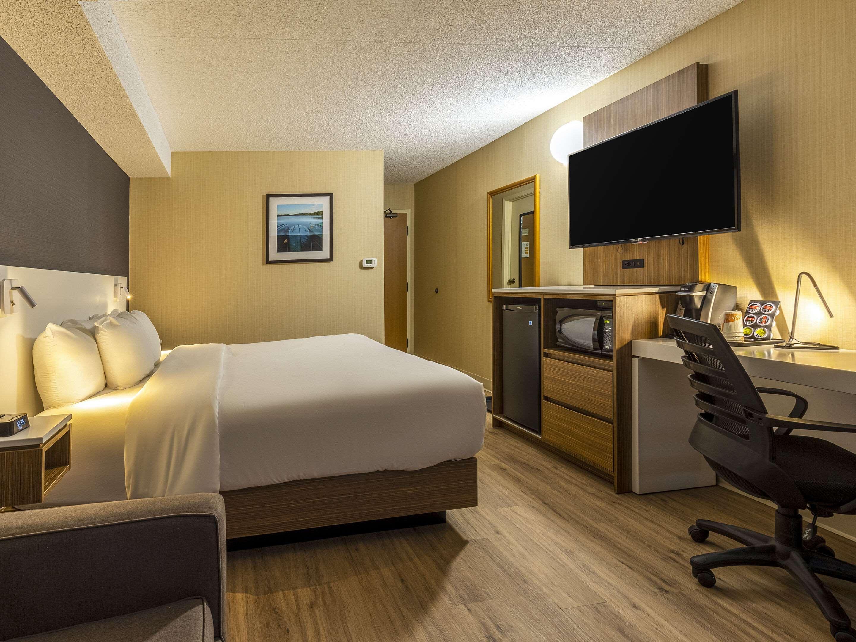Comfort Inn Rouyn Exteriör bild