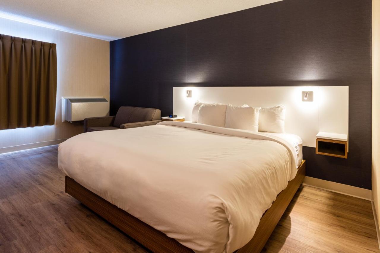 Comfort Inn Rouyn Exteriör bild