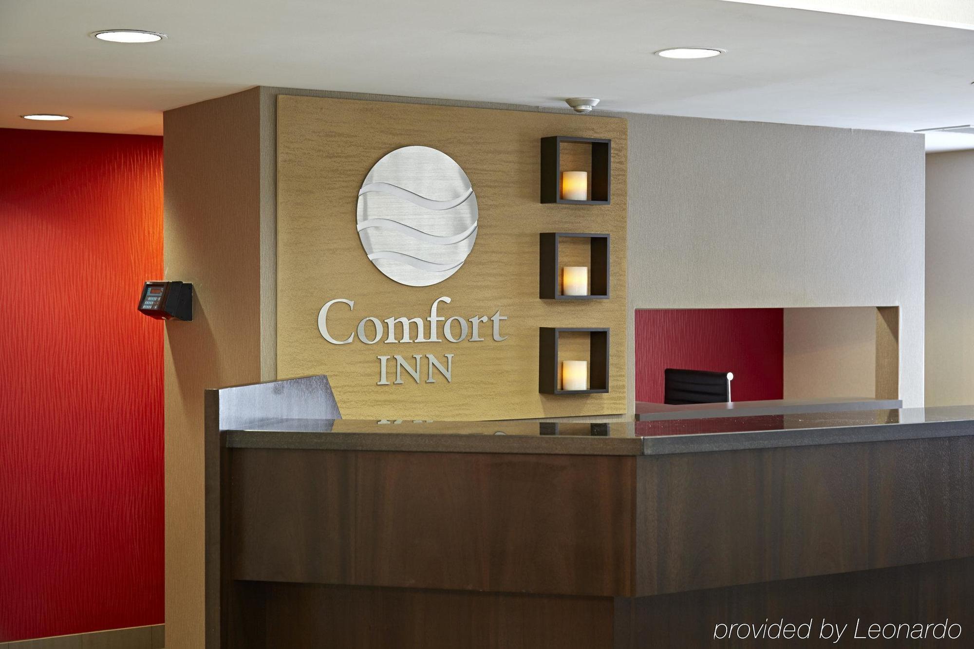Comfort Inn Rouyn Exteriör bild